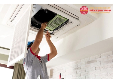 Nguyên nhân và cách khắc phục máy lạnh âm trần bị chảy nước