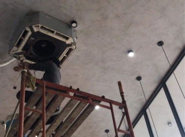 Vệ Sinh Máy Lạnh Âm Trần ở Bình Chánh: Dịch Vụ Chuyên Nghiệp, Hiệu Quả